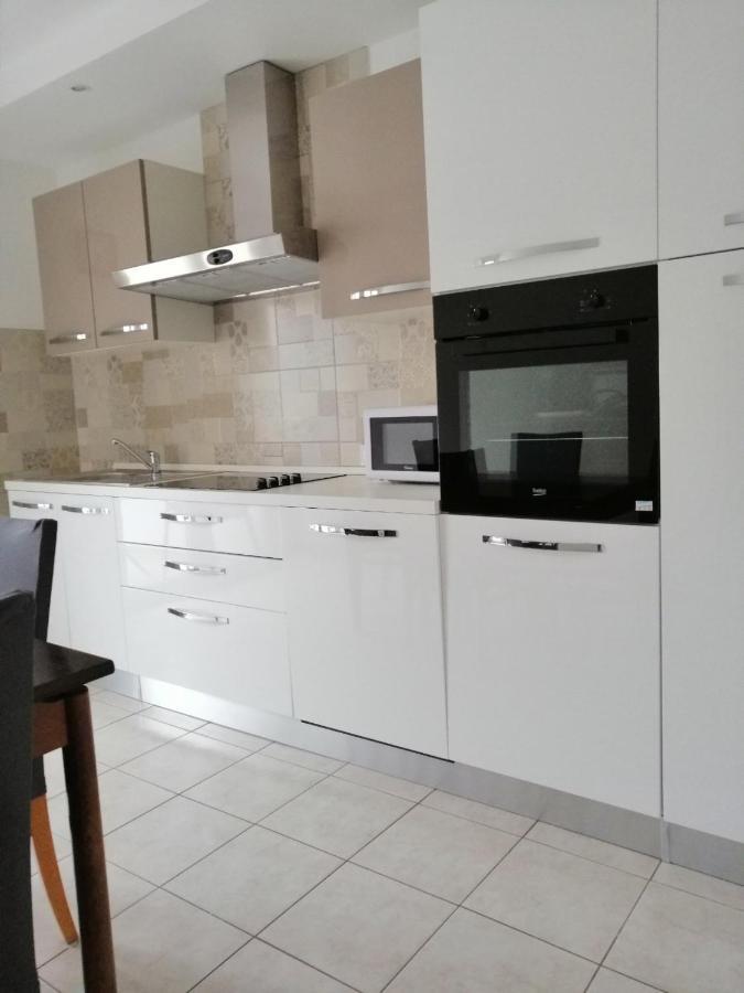 Apartments Simona Lopar Luaran gambar
